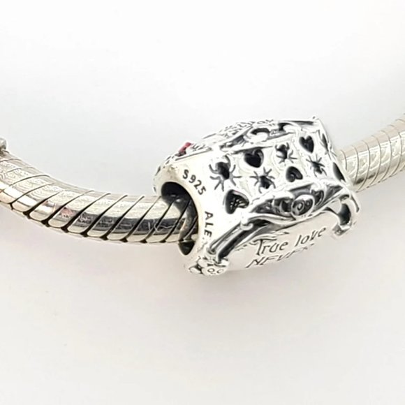 Pandora Disney The Nightmare Before Christmas Charm - Picture 5 of 6